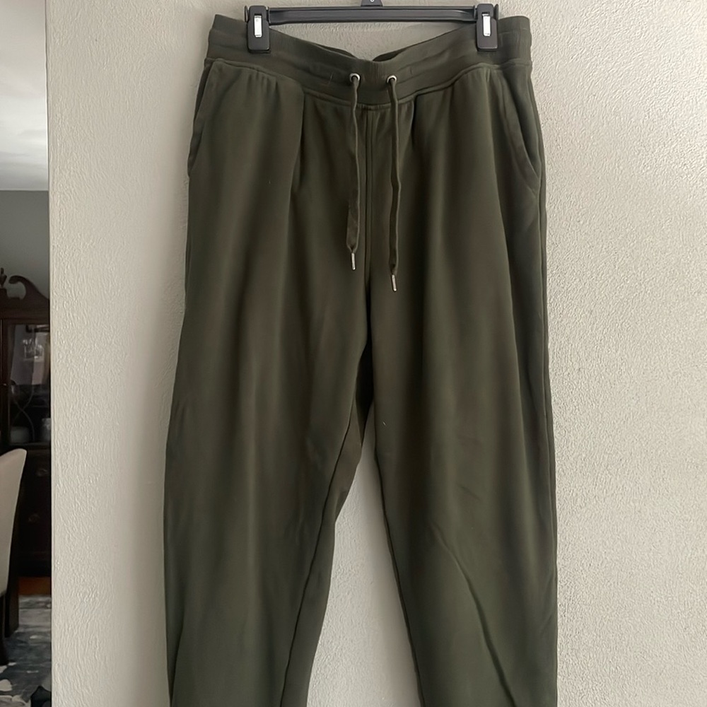 3 pair of joggers